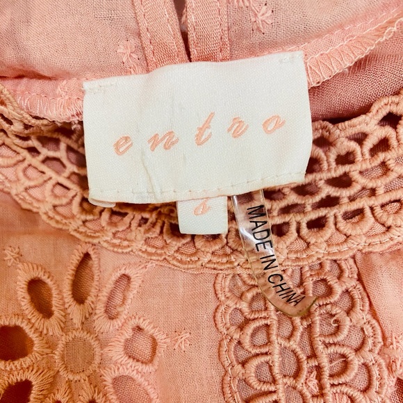 Entro USA Lace Crochet Ruffle Punk Top - Picture 10 of 12